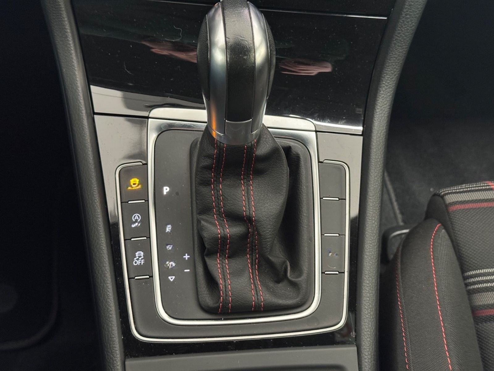 Volkswagen Golf VII Lim. GTI Performance /LED/virtual foto 20