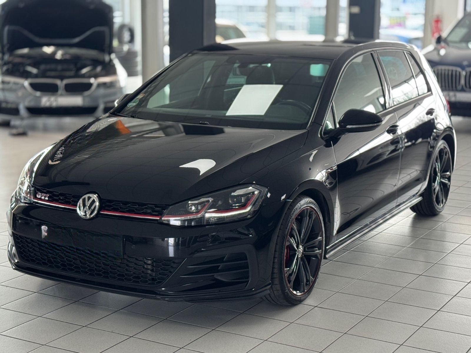 Volkswagen Golf VII Lim. GTI Performance /LED/virtual foto 3