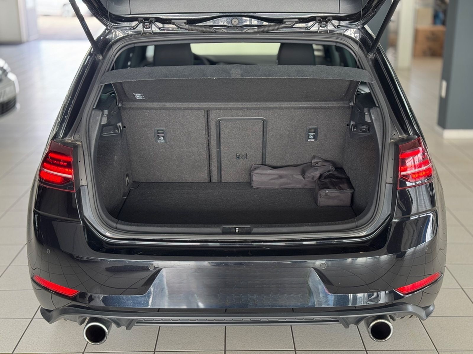 Volkswagen Golf VII Lim. GTI Performance /LED/virtual foto 22