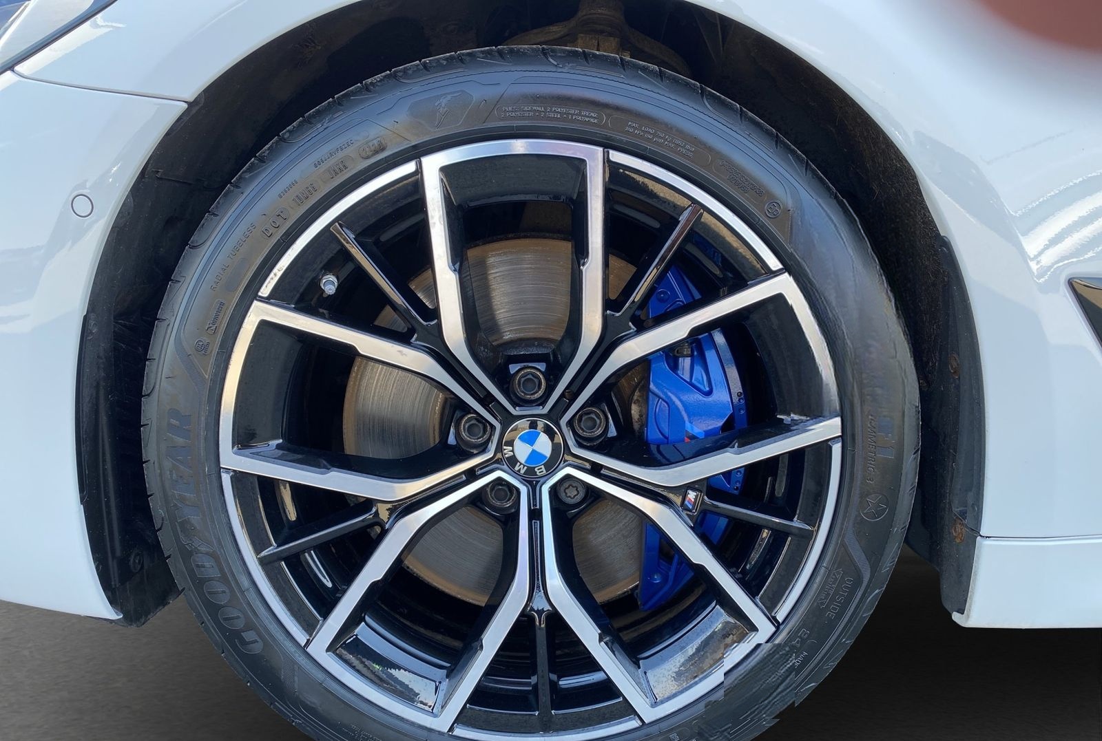 BMW 530d xDrive Touring ///M-Sport Laser AHK HUD foto 16