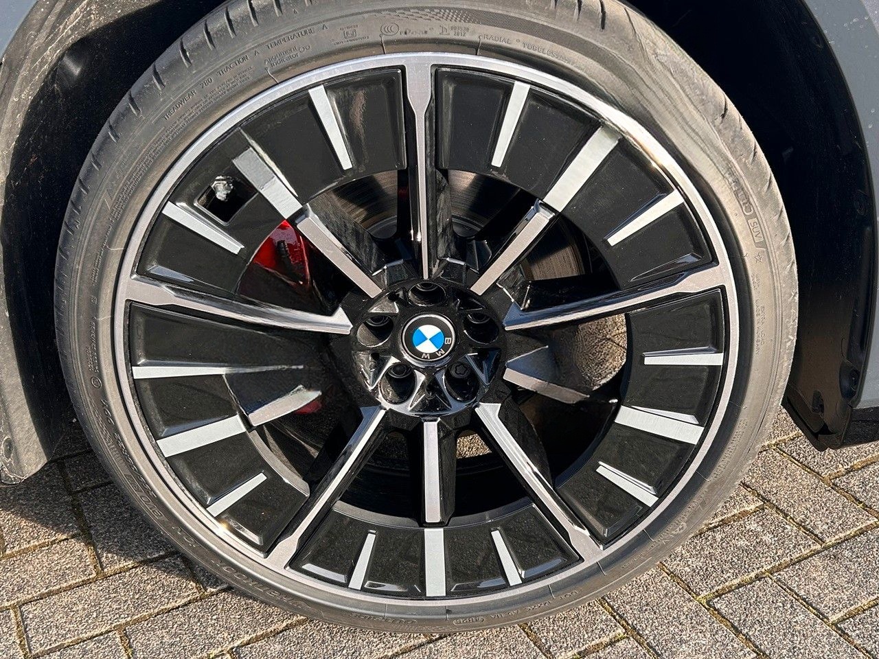 BMW iX3 50 xDrive / AHK / Individual / Autobahn-Ass. foto 12