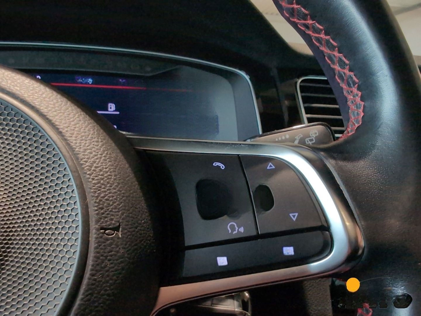 Volkswagen Golf VII 2,0 TSI DSG GTI NAVI+ACC+LED+BLINDSPOT foto 23