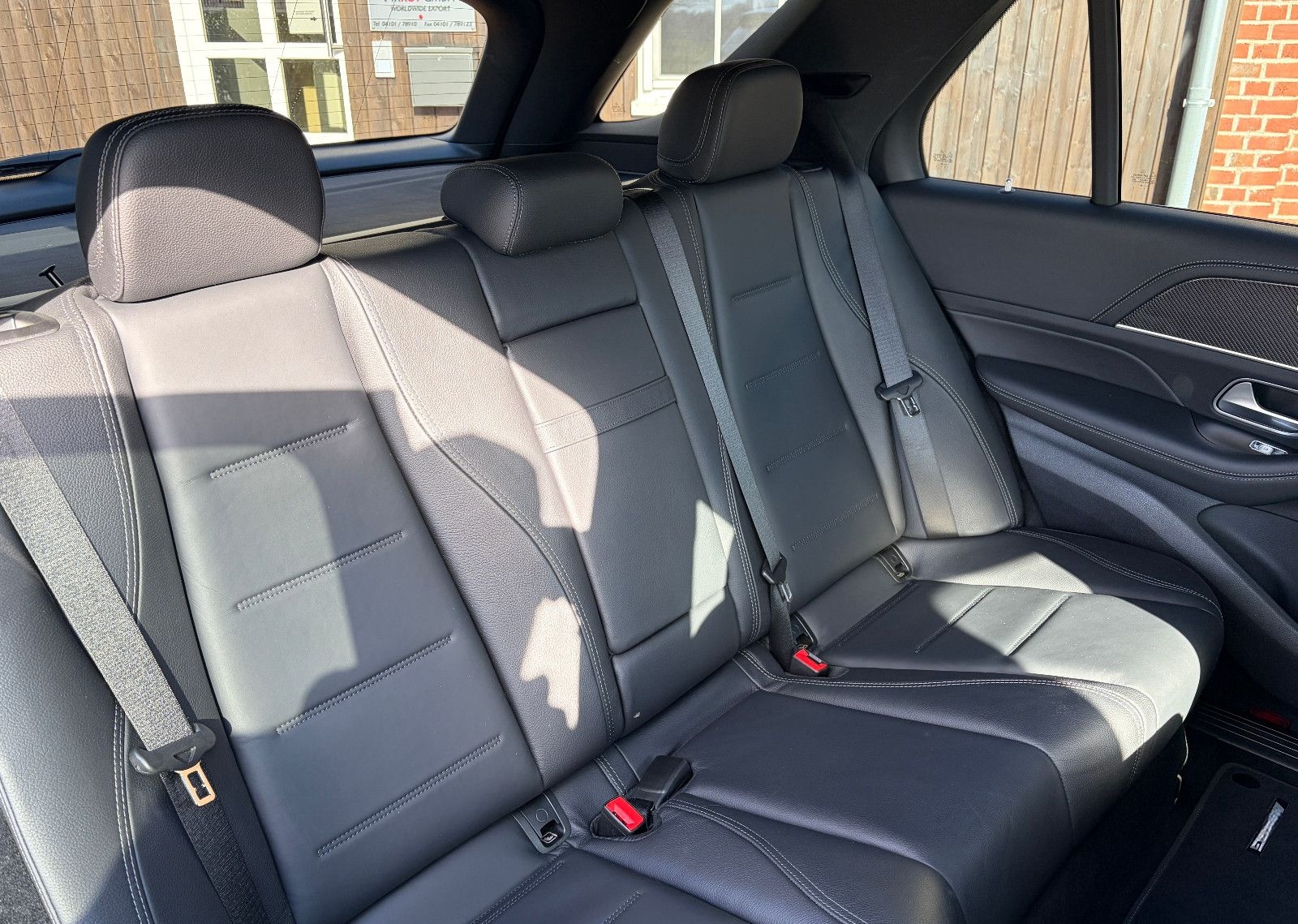 Mercedes-Benz GLE 350 de 4M AMG,22",HEAD,AIR,NIGHT,AHK,PANO foto 16