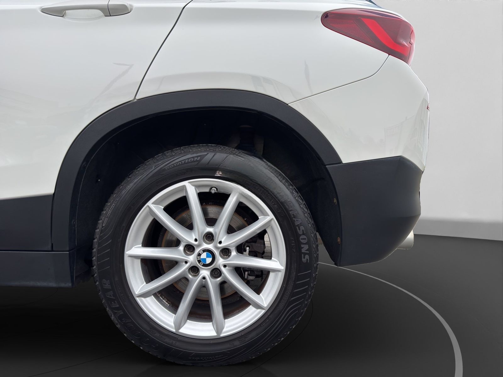 BMW X2 sDrive20i Advantage ParkingAssist LED Rückfah foto 11