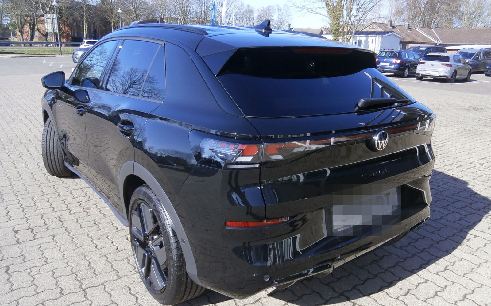 Volkswagen T-Roc R-Line 1.5 eTSI, DSG foto 2