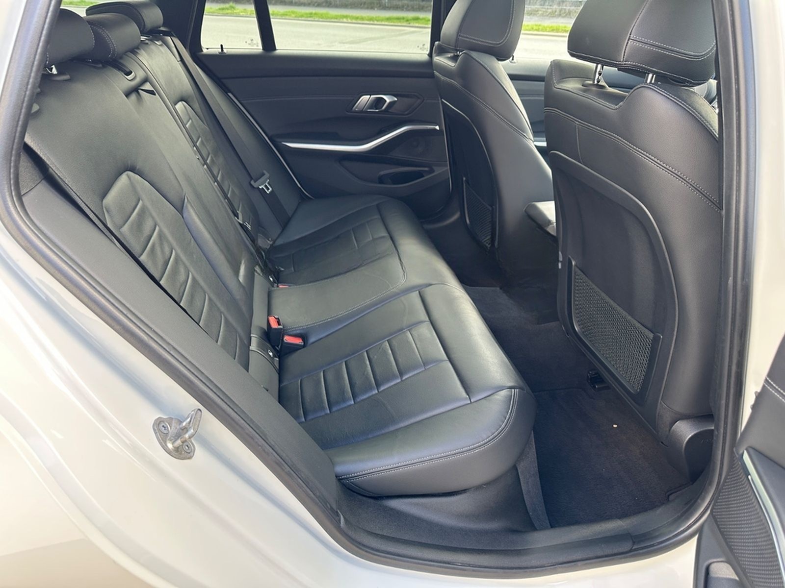 BMW M340i Touring xDrive/Navi/HeadUP/Pano/360° foto 34