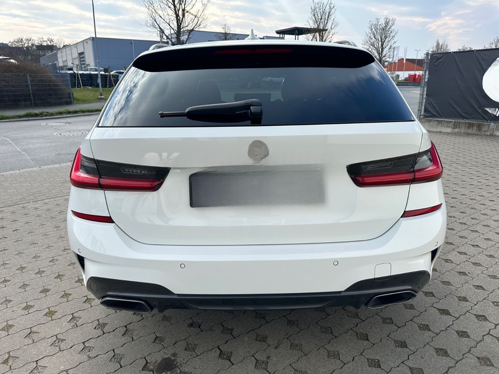 BMW M340i Touring xDrive/Navi/HeadUP/Pano/360° foto 6