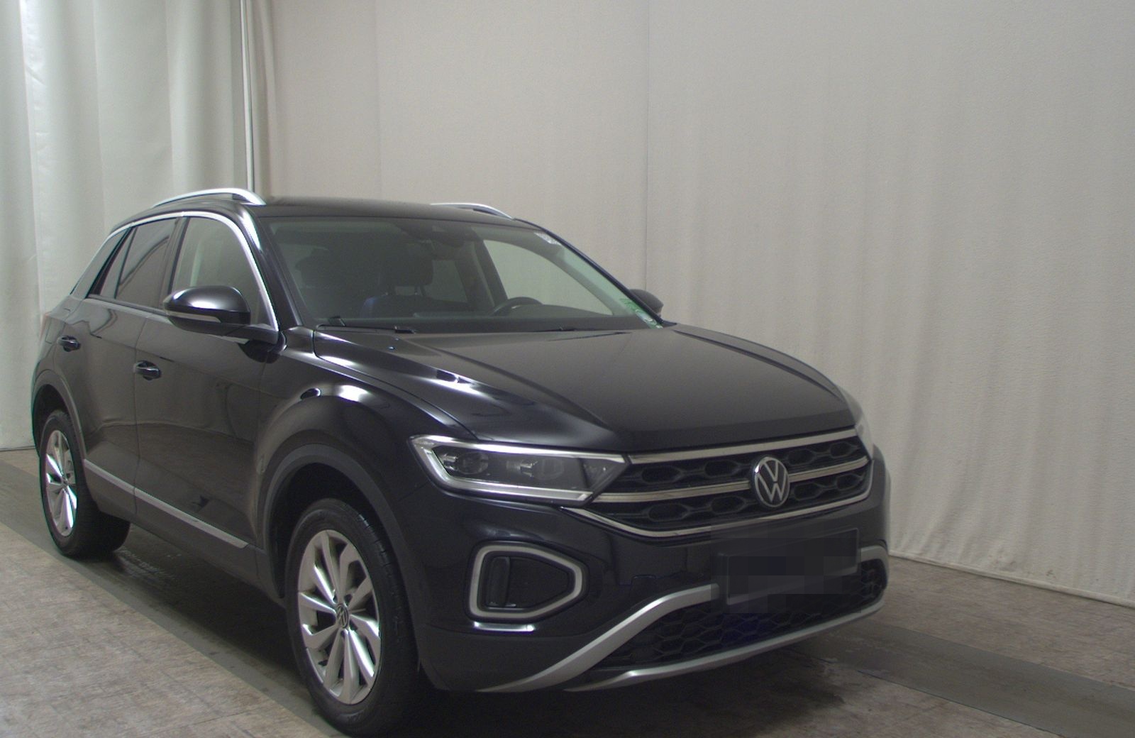 Volkswagen T-Roc 2.0 TDI Style Navi vor. LED AID RfK AHK foto 3