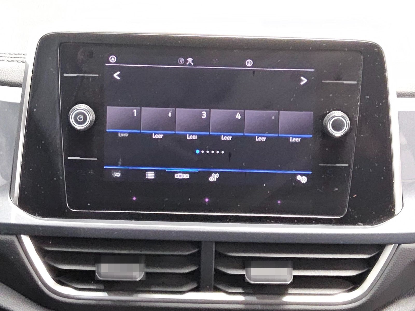 Volkswagen T-Roc 2.0 TDI Style Navi vor. LED AID RfK AHK foto 7