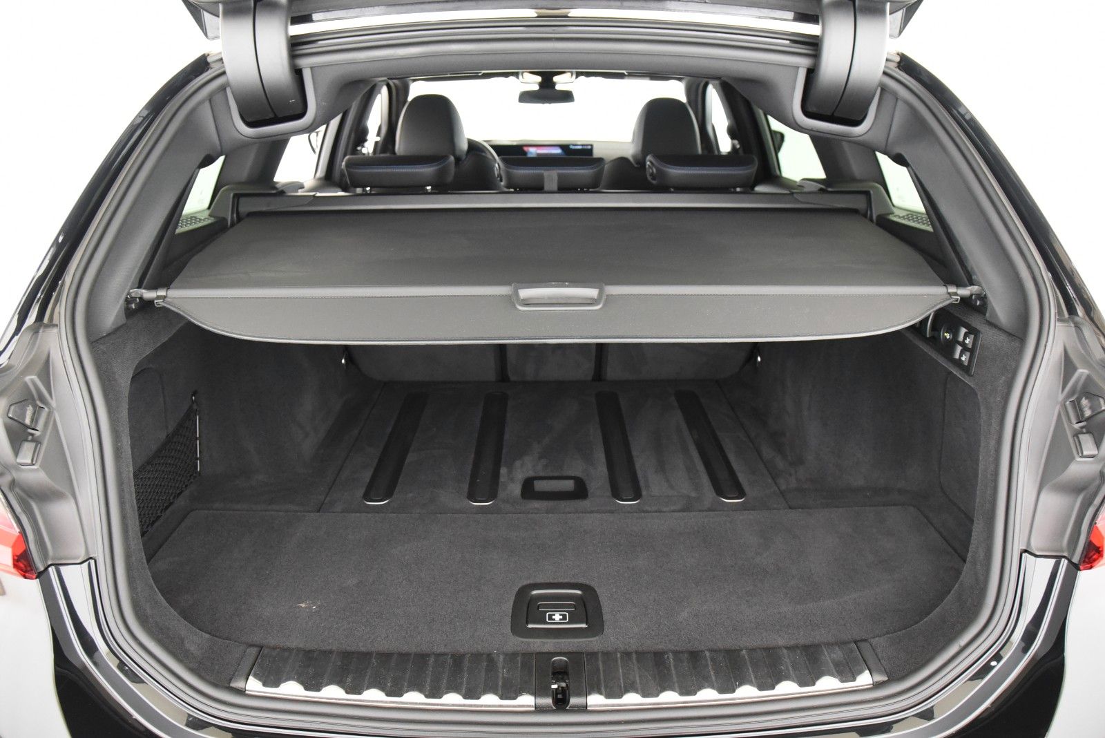 BMW 320d Touring xDrive M Sport ACC LED HUD H&K AHK foto 7