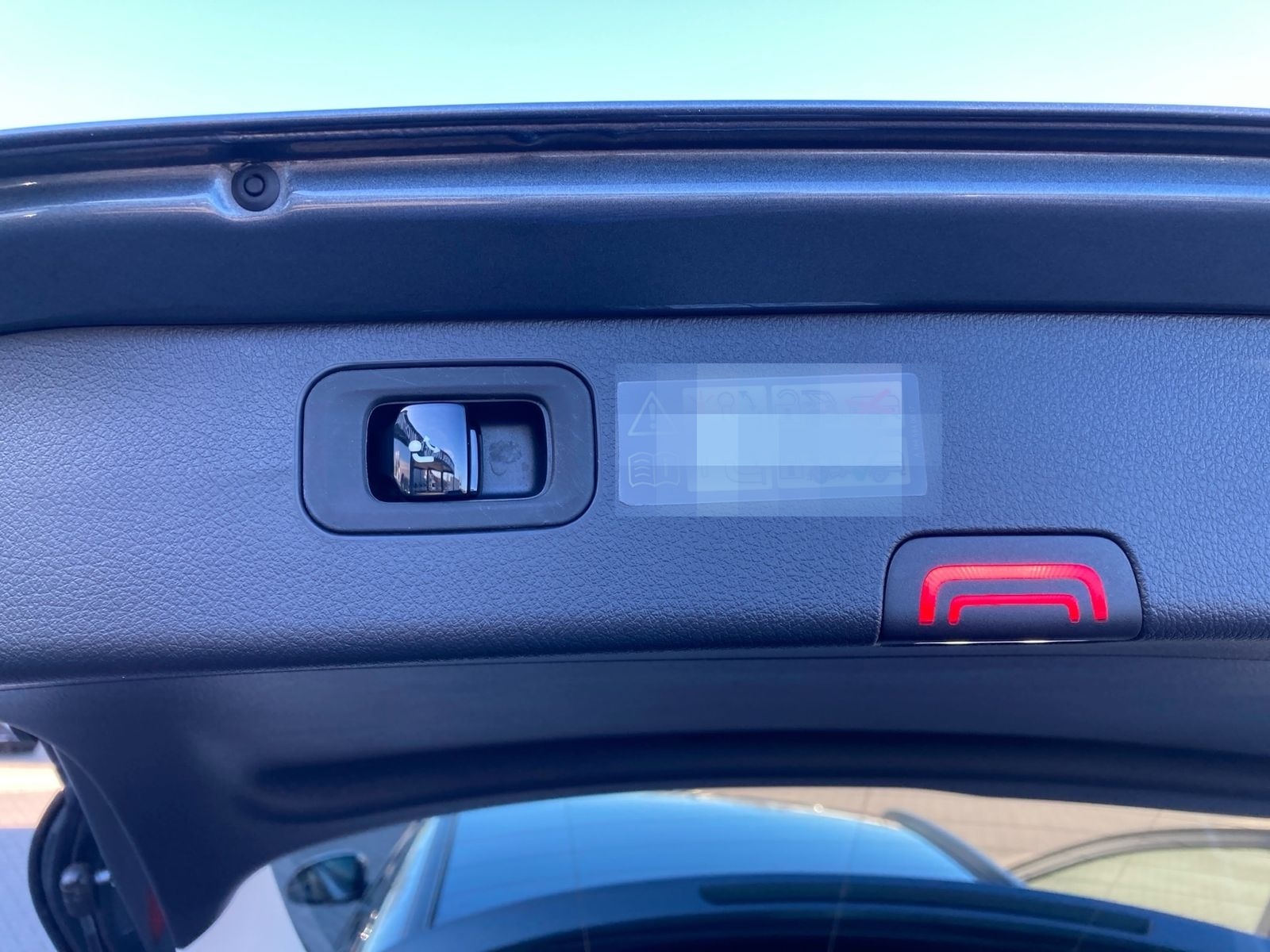 Mercedes-Benz C 300 e T AVANTGARDE Adv+Distr.+LED+Navi+AHK+Kam foto 14