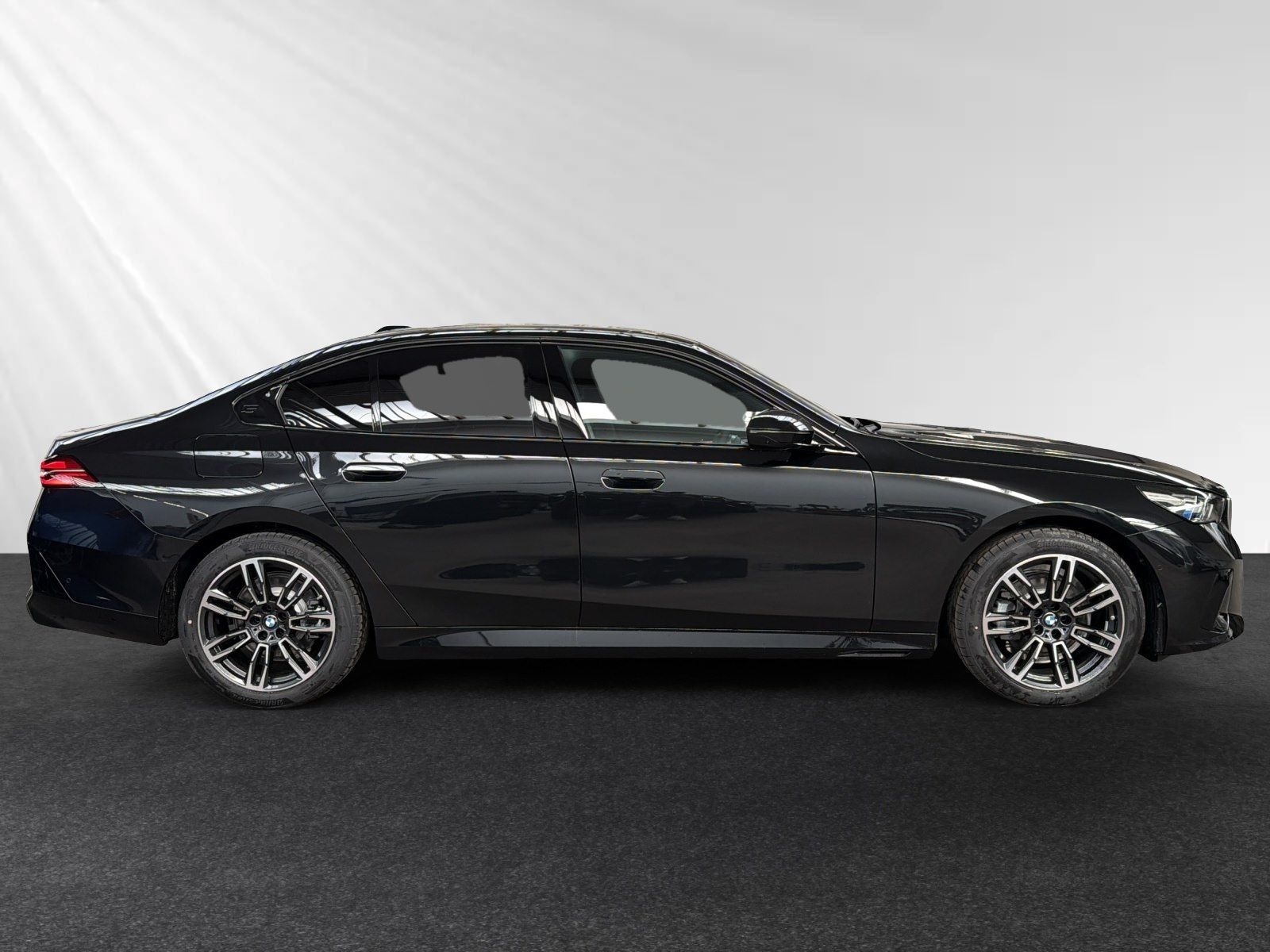 BMW 520i M Sport|Harman/Kardon|Head-Up|19"LMR foto 2