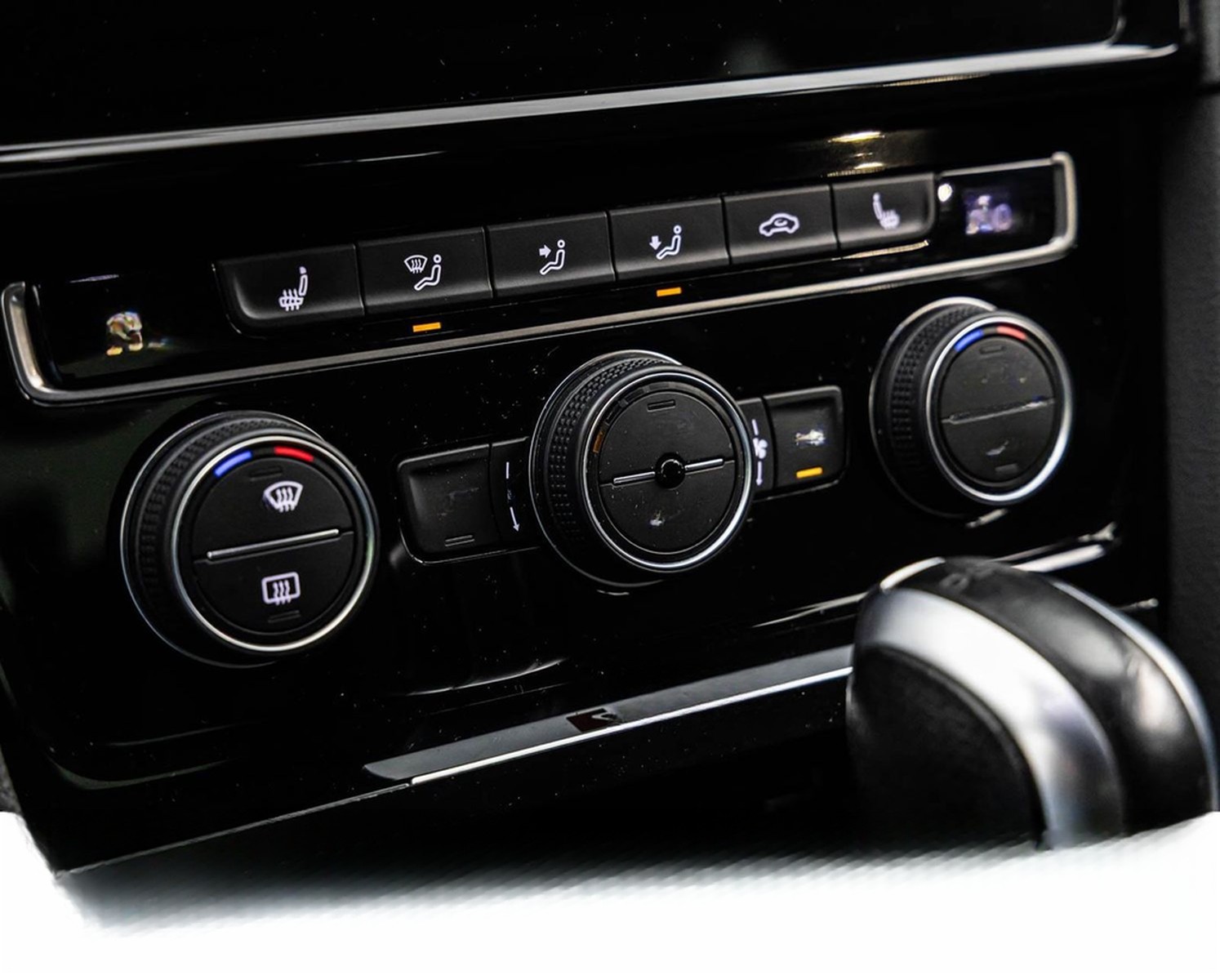 Volkswagen GOLF R PERFOMANCE 4MOTION 19Z./ACC/LED/KAM./SHZ. foto 28