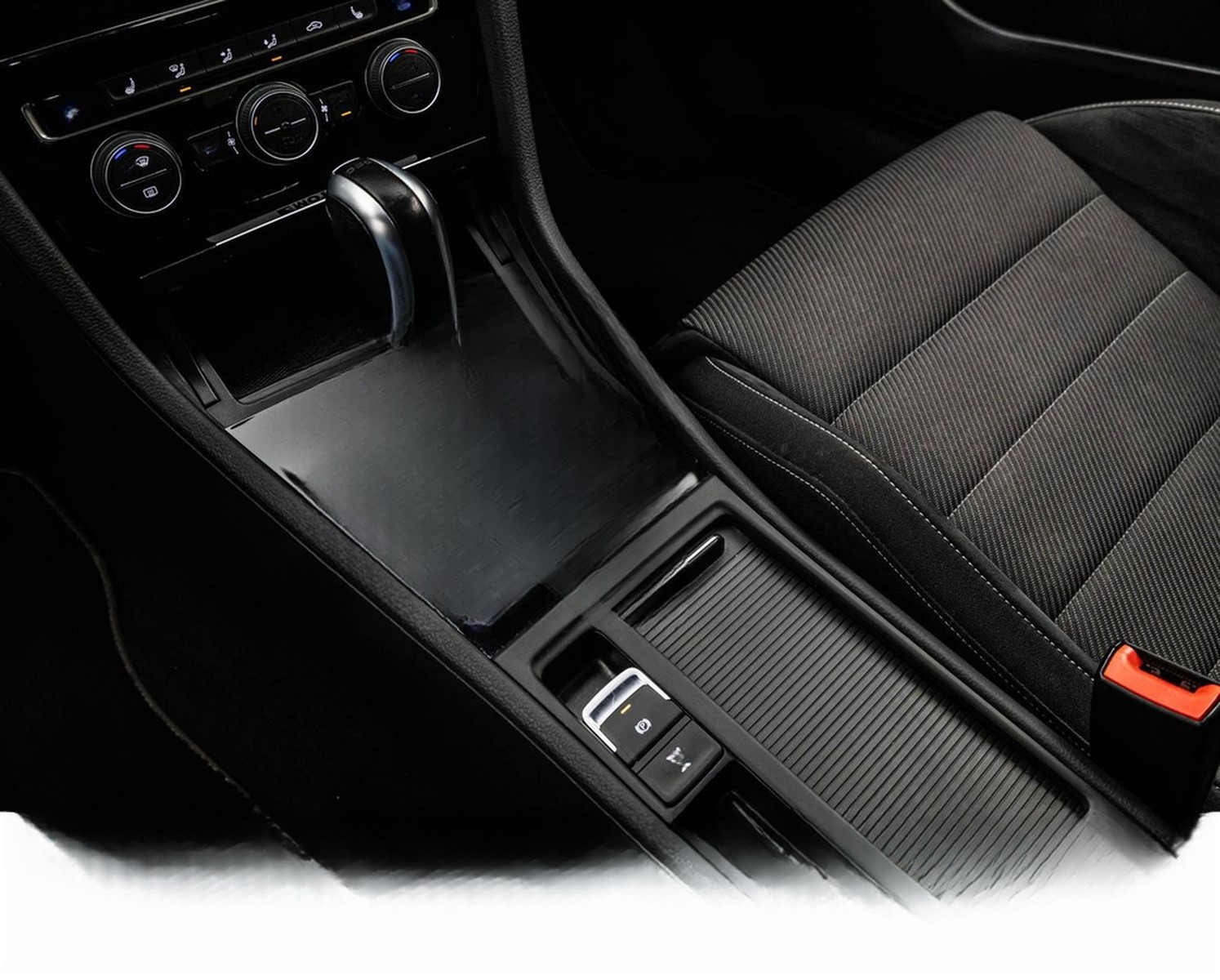 Volkswagen GOLF R PERFOMANCE 4MOTION 19Z./ACC/LED/KAM./SHZ. foto 29