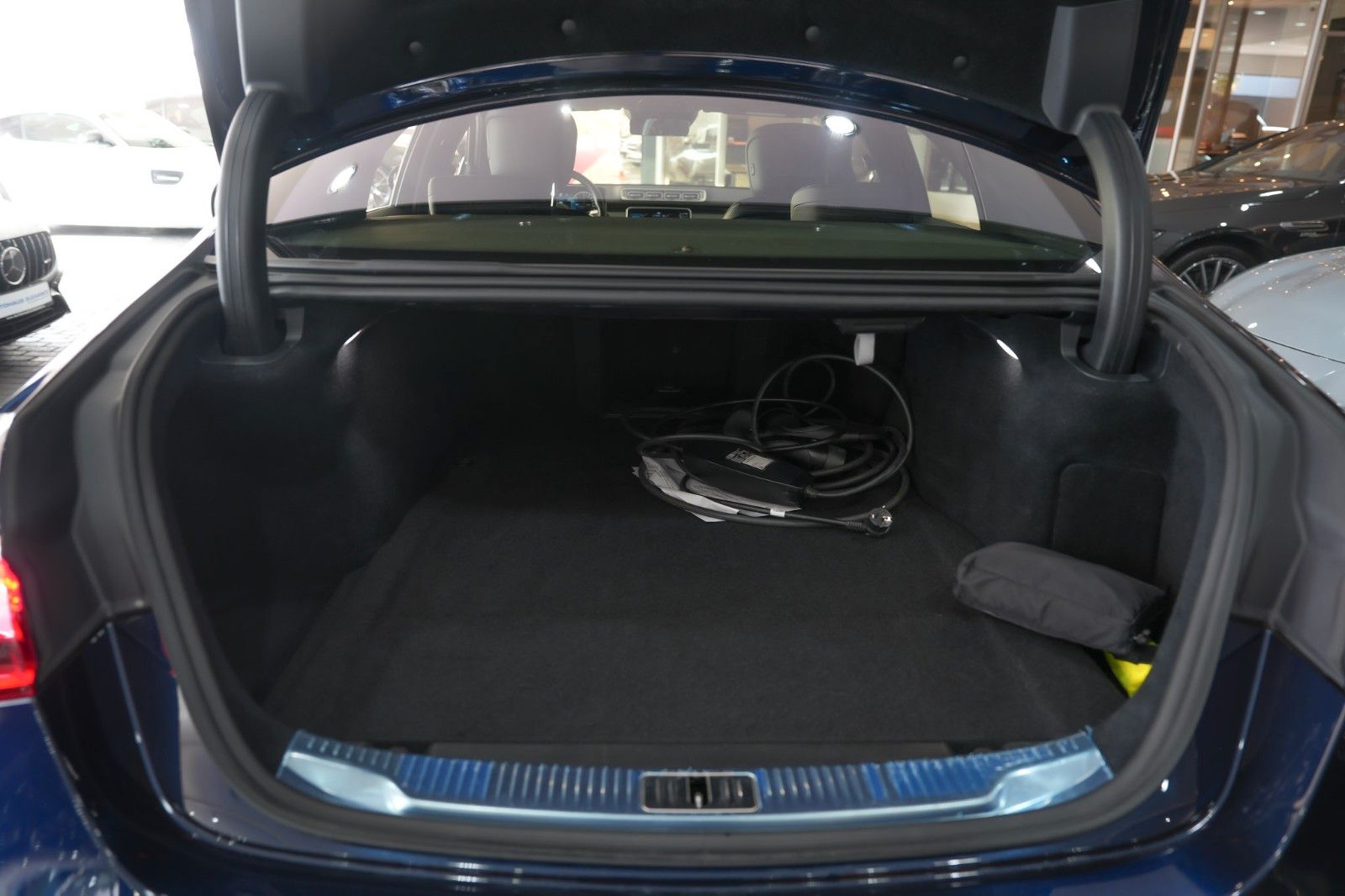 Mercedes-Benz S 580e Limousine*AIRMATIC*BURMESTER*PANO*HEAD-UP foto 21