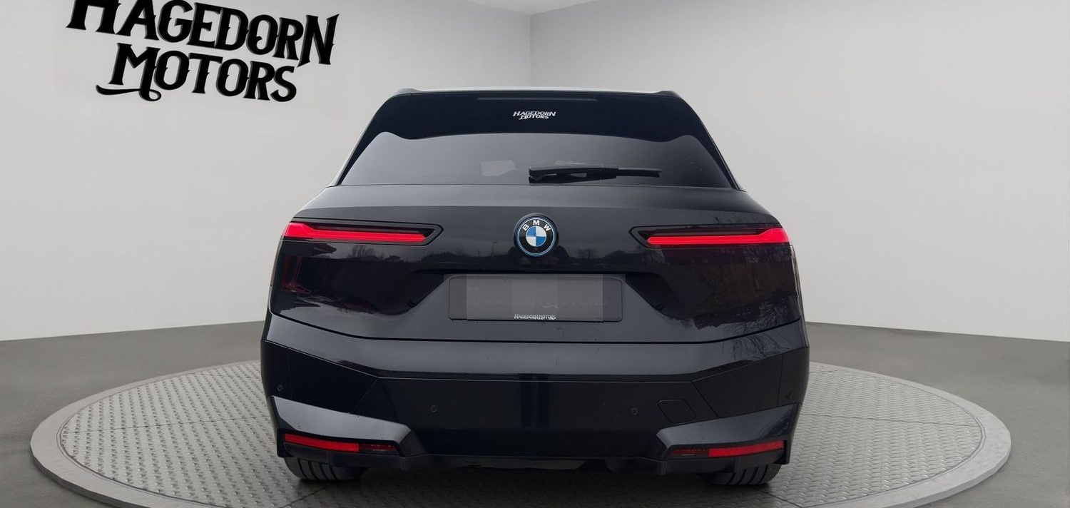 BMW iX 40e xDrive LED H/K SOFT MASSAGE 1HD AHK SPORT foto 5
