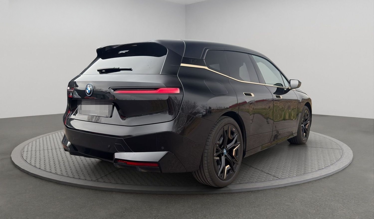 BMW iX 40e xDrive LED H/K SOFT MASSAGE 1HD AHK SPORT foto 6