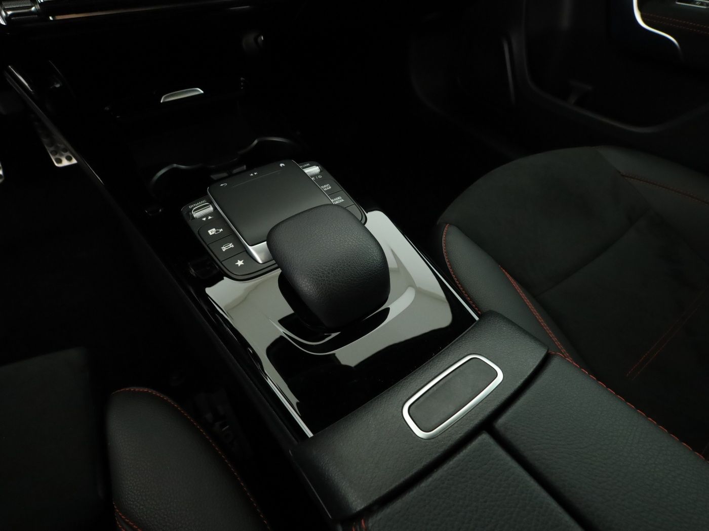 Mercedes-Benz A 250 **AMG*Panorama*Navi*Multibeam*PTS*Kamera** foto 15