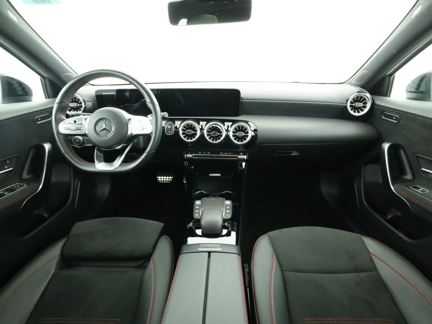 Mercedes-Benz A 250 **AMG*Panorama*Navi*Multibeam*PTS*Kamera** foto 19