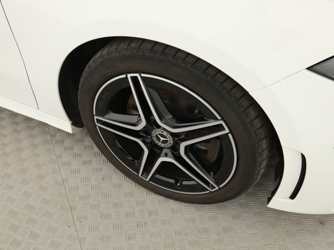 Mercedes-Benz A 250 **AMG*Panorama*Navi*Multibeam*PTS*Kamera** foto 23