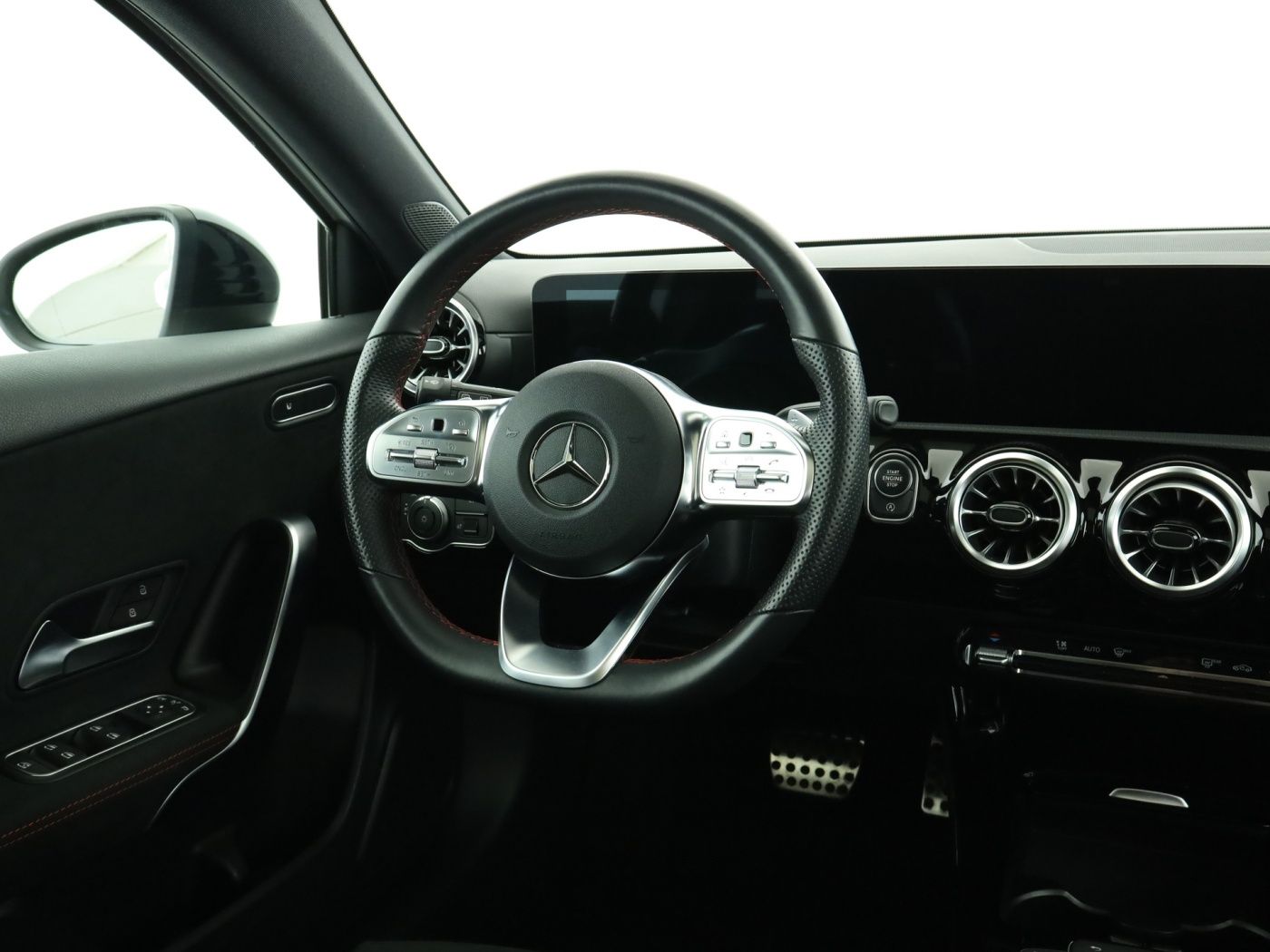 Mercedes-Benz A 250 **AMG*Panorama*Navi*Multibeam*PTS*Kamera** foto 10