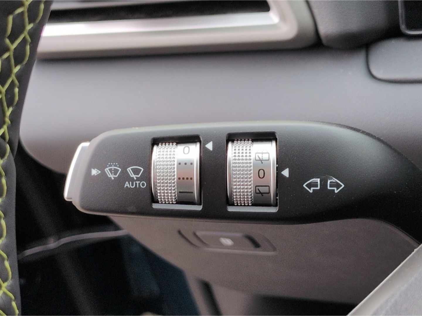 BYD ATTO 2 DM-i Boost eHybrid*Panodach 360°Kam Leder foto 16