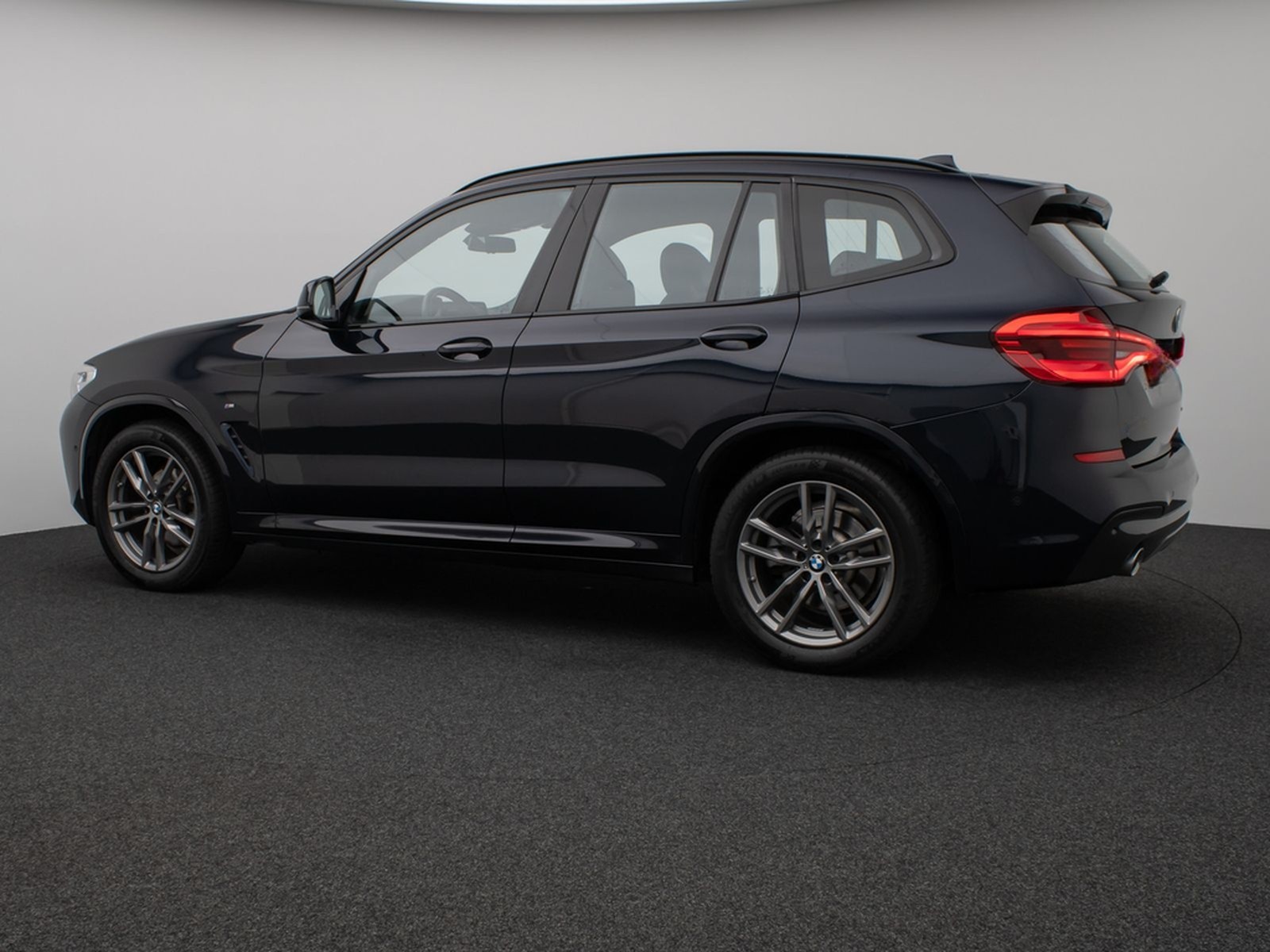 BMW X3 xD20d MSport Kamera DAB HiFi AHK Alarm 19Zoll foto 10