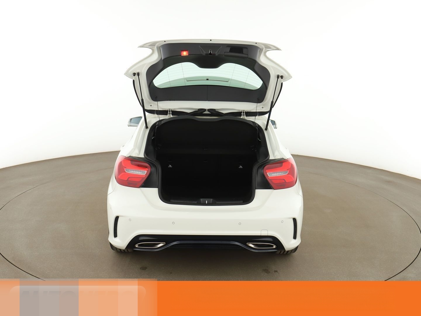 Mercedes-Benz A-Klasse A 180 CDI BlueEfficiency AMG Sport Aut. foto 17