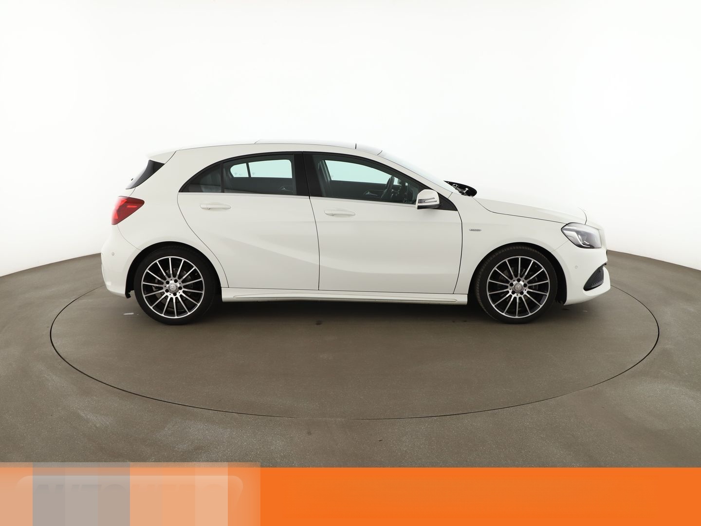 Mercedes-Benz A-Klasse A 180 CDI BlueEfficiency AMG Sport Aut. foto 7