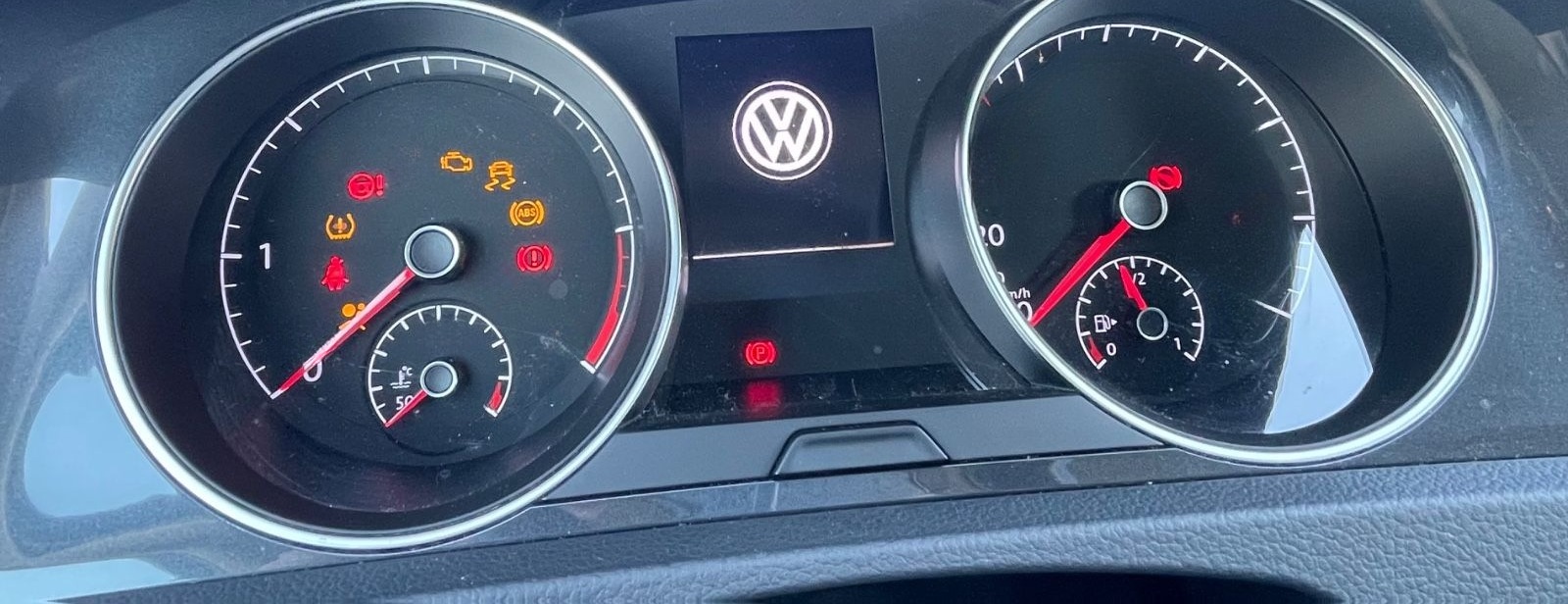 Volkswagen Golf 2.0 TDI SCR DSG Highline Variant R-Line foto 7