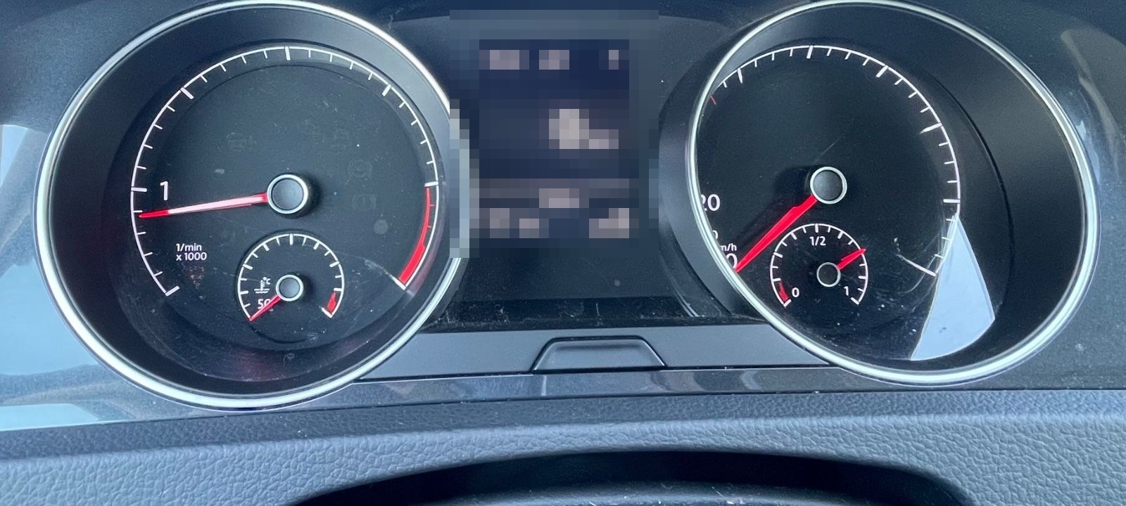 Volkswagen Golf 2.0 TDI SCR DSG Highline Variant R-Line foto 8