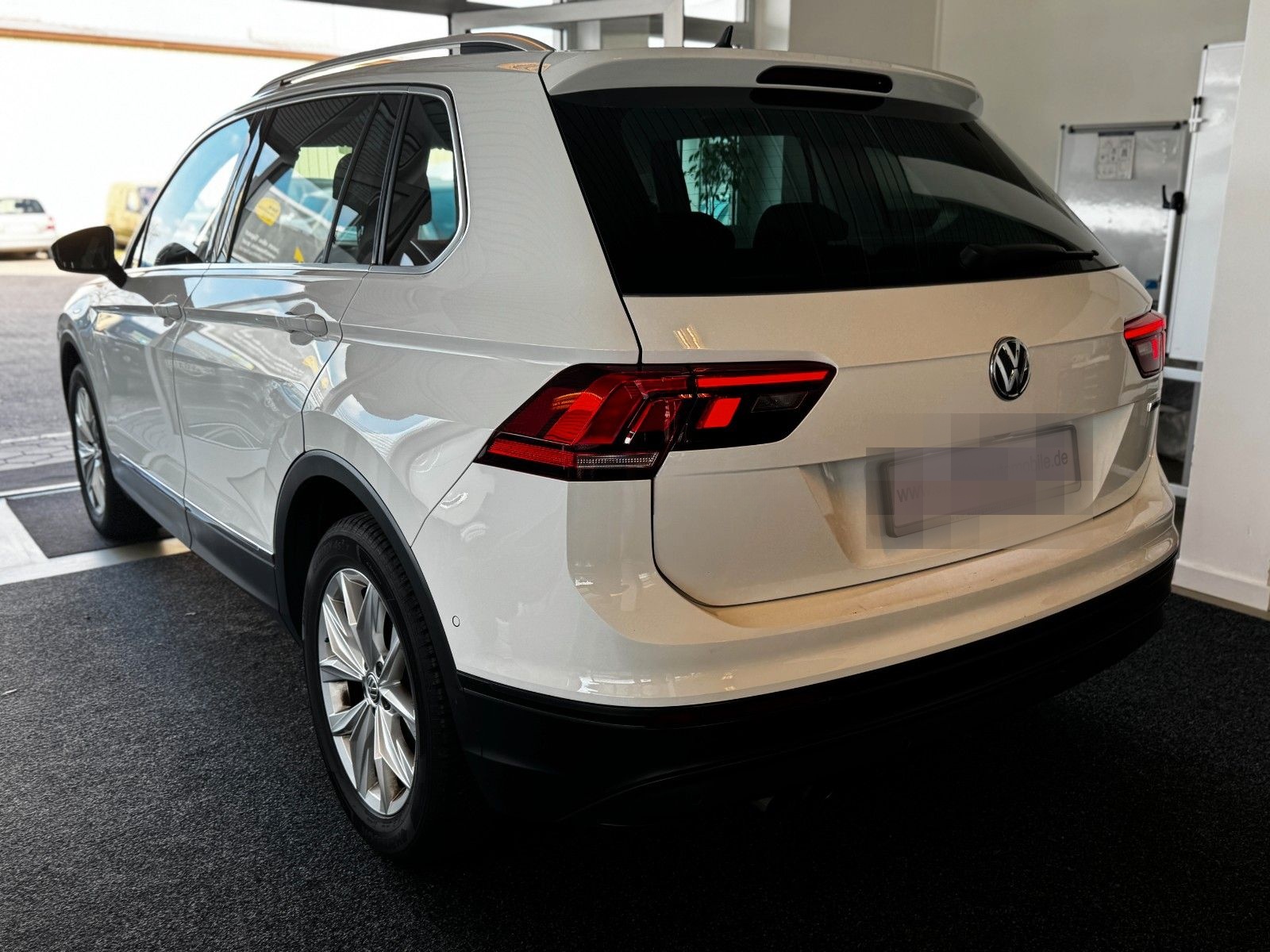 Volkswagen Tiguan Comfortline 1.4 TSI 4Motion foto 4