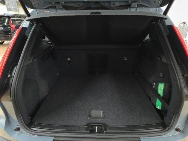 Volvo XC40 T3 Momentum Pro 2WD foto 7