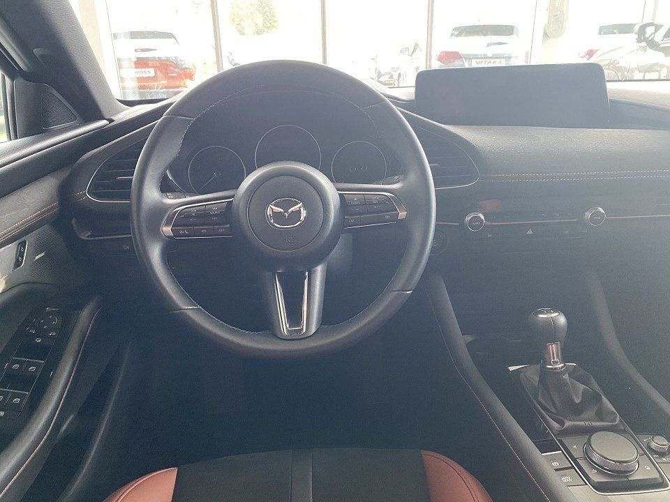Mazda 3 2.0 Nagisa BOSE LEDER NAVI Werksgarantie 11.20 foto 3