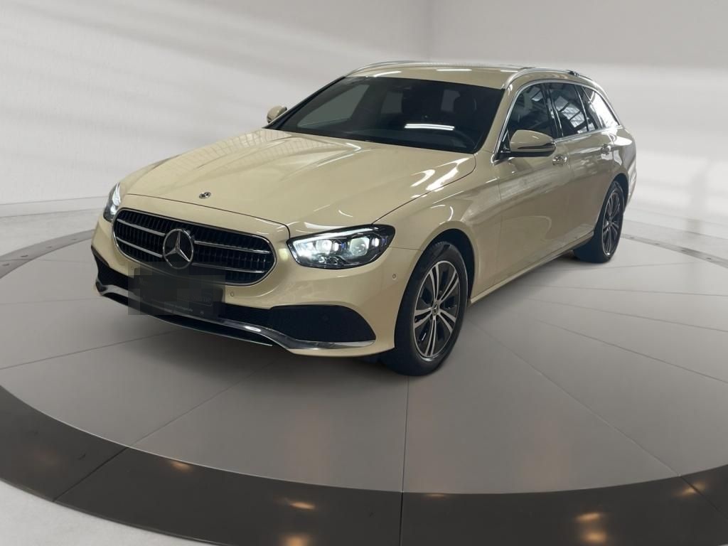 Mercedes-Benz E 220 d T Avantgarde ''Das Taxi'' *MULTIBEAM*Nav foto 2