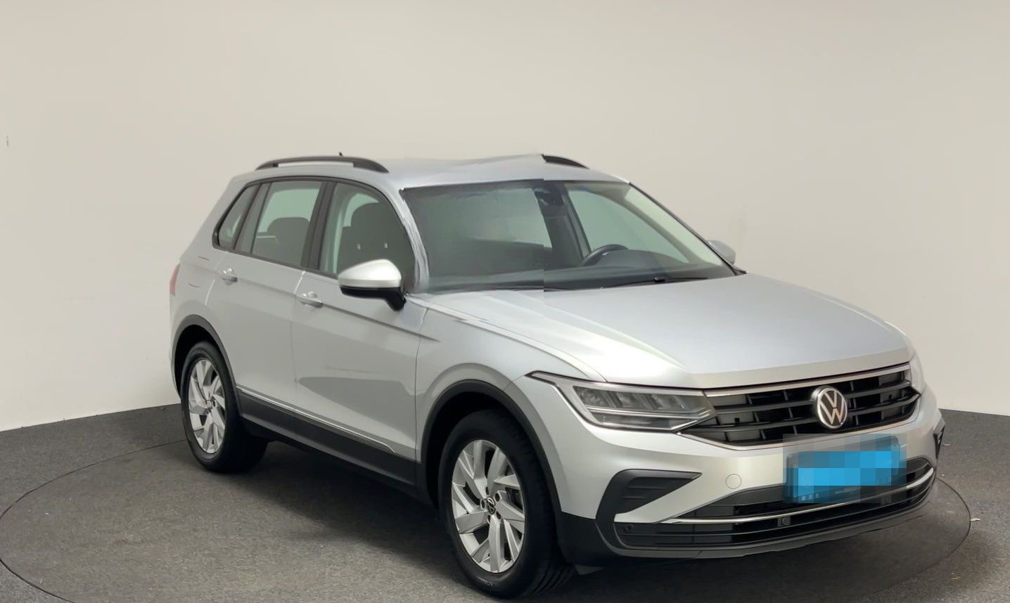 Volkswagen Tiguan 2.0 TDI DSG Life foto 5