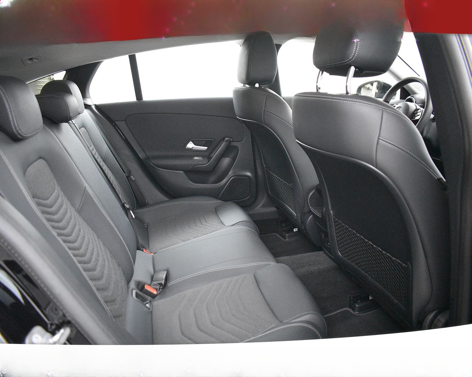 Mercedes-Benz CLA 180 SB 7G Style LEDER+SHZ+NAVI+PARK+TEMP+17" foto 20