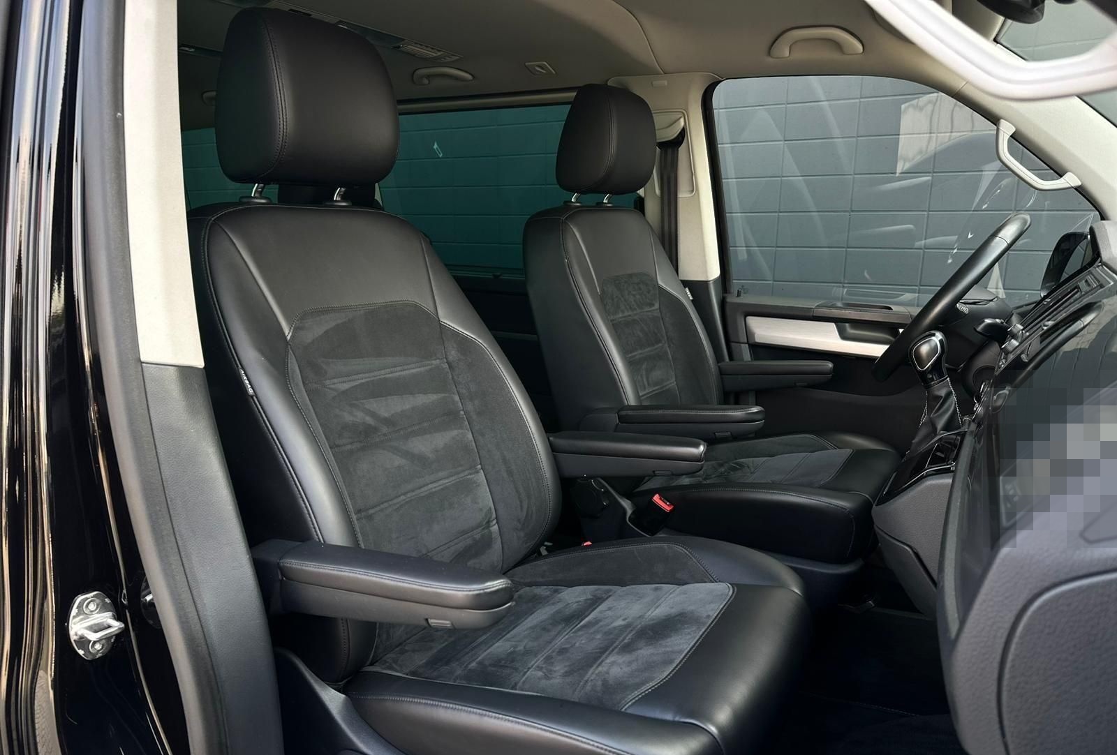 Volkswagen T6 Multivan 2.0TDI GENRATION SIX LED#SHZ#ACC#NAV foto 15