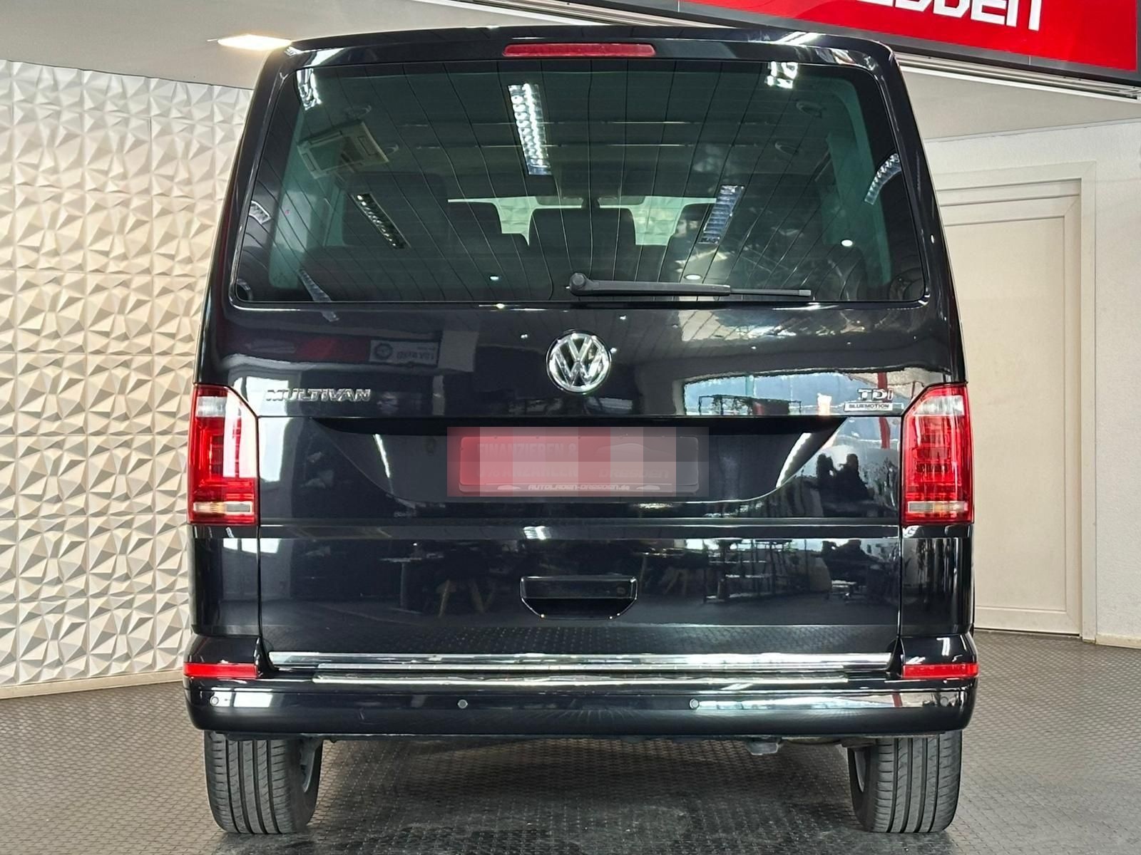 Volkswagen T6 Multivan 2.0TDI GENRATION SIX LED#SHZ#ACC#NAV foto 6