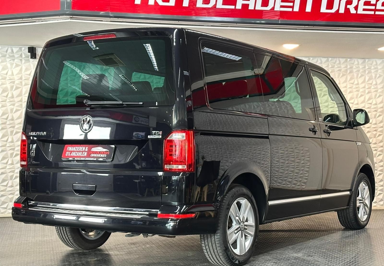 Volkswagen T6 Multivan 2.0TDI GENRATION SIX LED#SHZ#ACC#NAV foto 8