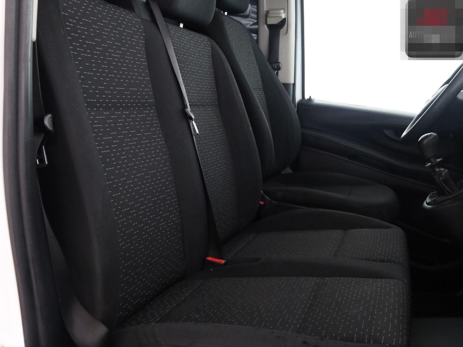 Mercedes-Benz Vito 110 CDI LANG KASTEN 3 SITZE,KLIMA,AHK,1.HD foto 10