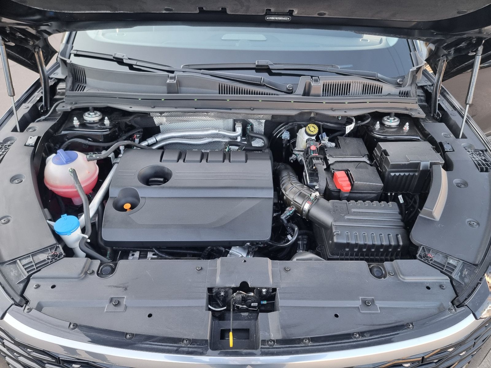 OMODA 5 Aut Leder Navi LED RKam el.Sitze Virtual foto 25