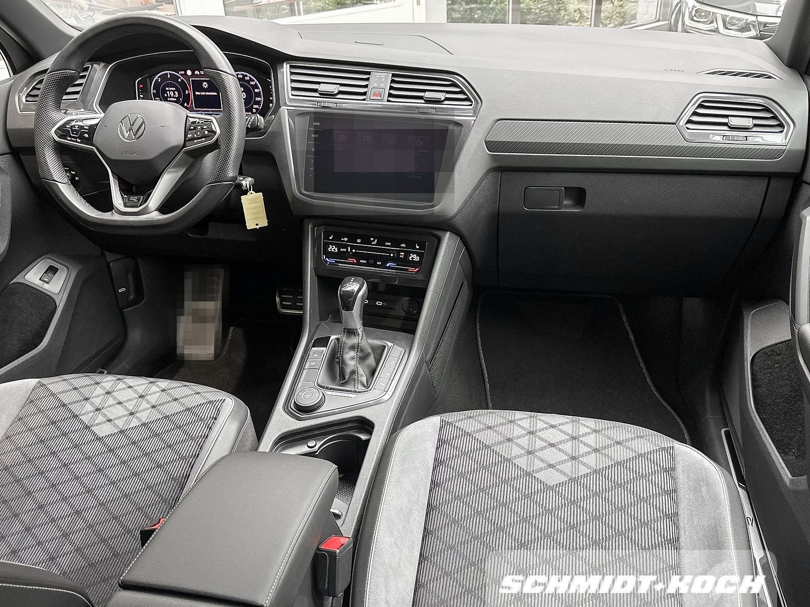 Volkswagen Tiguan R-Line 2.0 TDI 4Motion DSG Allrad Navi foto 6