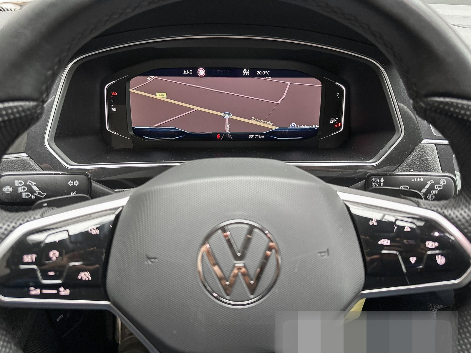 Volkswagen Tiguan R-Line 2.0 TDI 4Motion DSG Allrad Navi foto 10