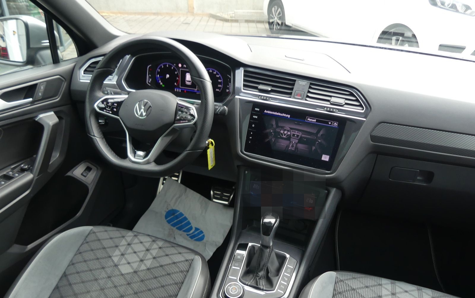 Volkswagen Tiguan Allspace 2.0 TSI 4 Mot R-Line MATRIX/PAN/ foto 3