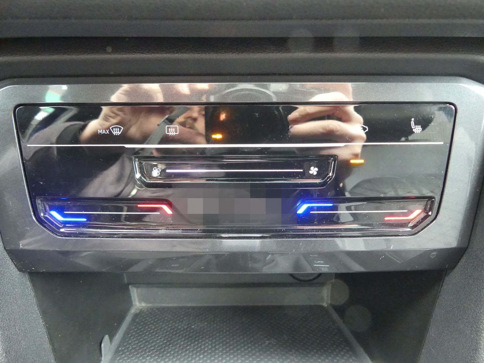 Volkswagen Tiguan Allspace 2.0 TSI 4 Mot R-Line MATRIX/PAN/ foto 8