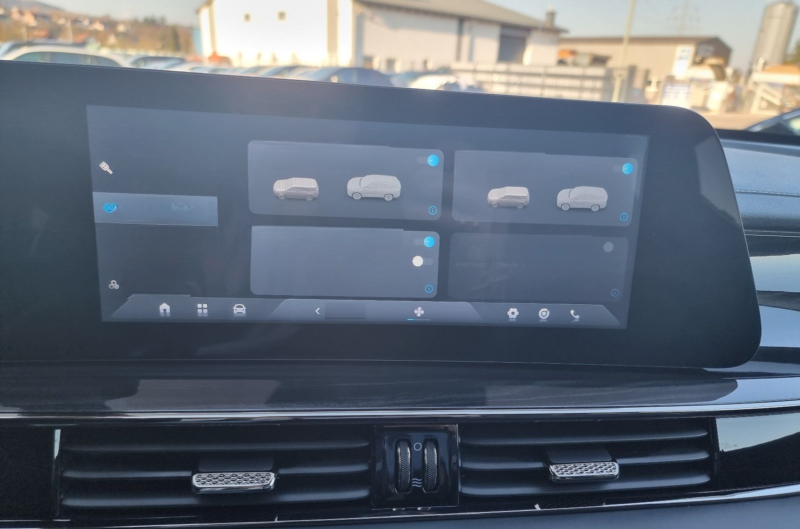 OMODA 5 Aut Leder Navi LED RKam el.Sitze Virtual foto 17