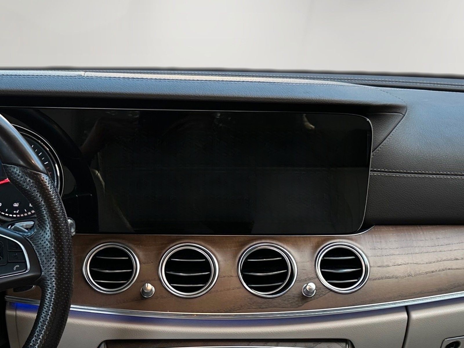 Mercedes-Benz E 200 4MATIC Limousine | AMG Line | Night-Paket foto 17