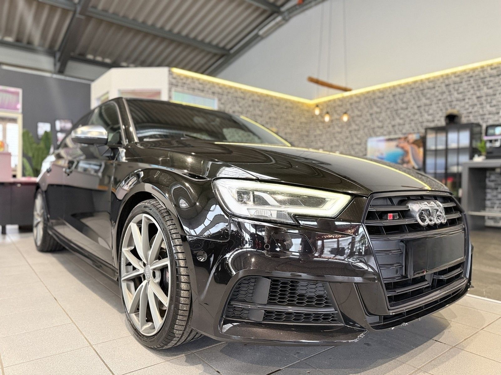 Audi S3 Sportback 2.0 TFSI quattro 1.HAND|Magnetic Ri foto 9