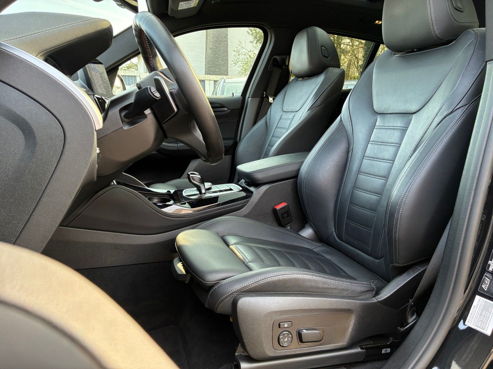 BMW X4 M40 AHK/HUD/PANO/ADAPTLED/MMRY/H&K foto 13